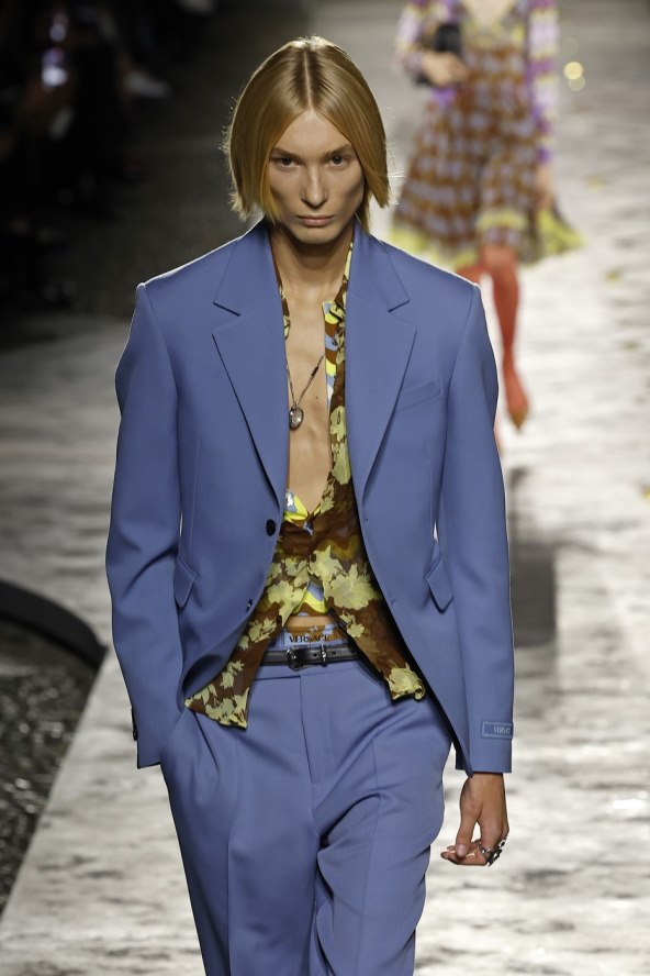 Gigi Hadid na Tjednu mode u Milanu nosila reviju za Versace