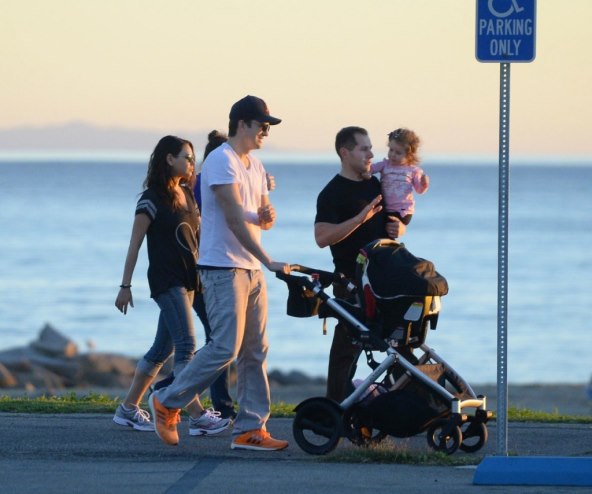 Ashton Kutcher doživio pravi neugodnjak u krevetu