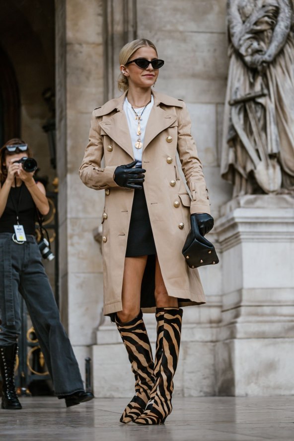 Street style mode s ulica Pariza za jesen 2024