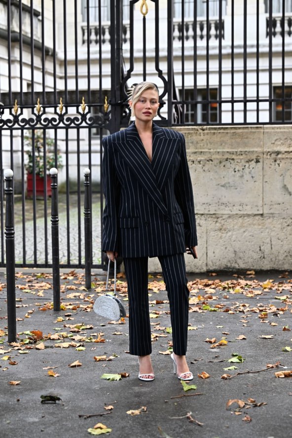 Street style mode s ulica Pariza za jesen 2024