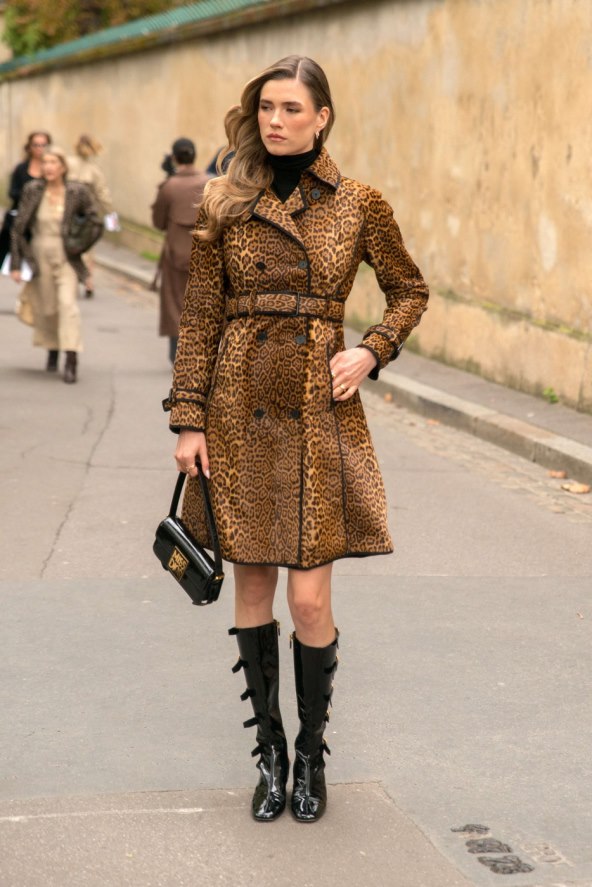 Street style ideje kako nositi smeđu boju