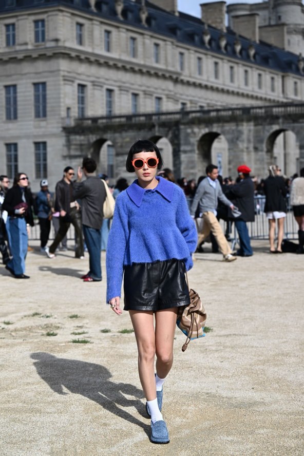 Street style inspiracija kako nositi pletene odjevne komade