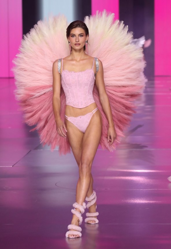 Održana je iščekivana revija Victorias Secret 2024