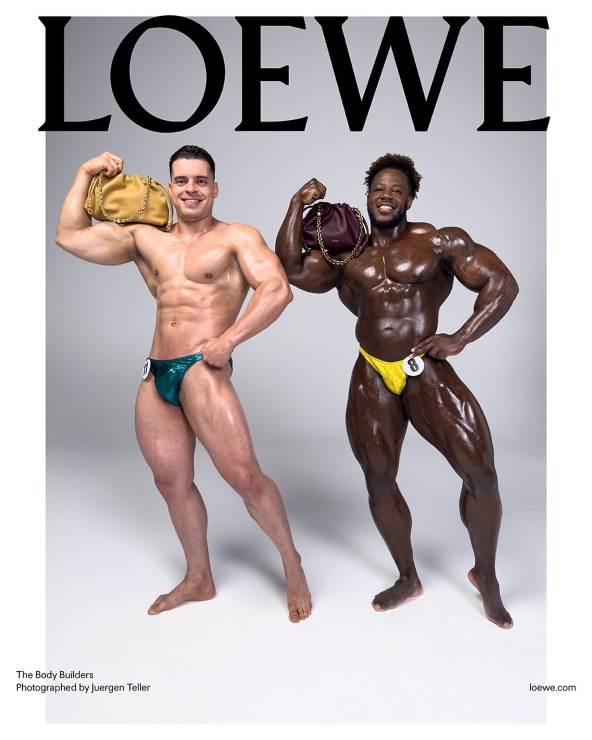 Ayo Edebiri i Drew Starkey dio su modne kampanje modne kuće Loewe za proljeće 2025