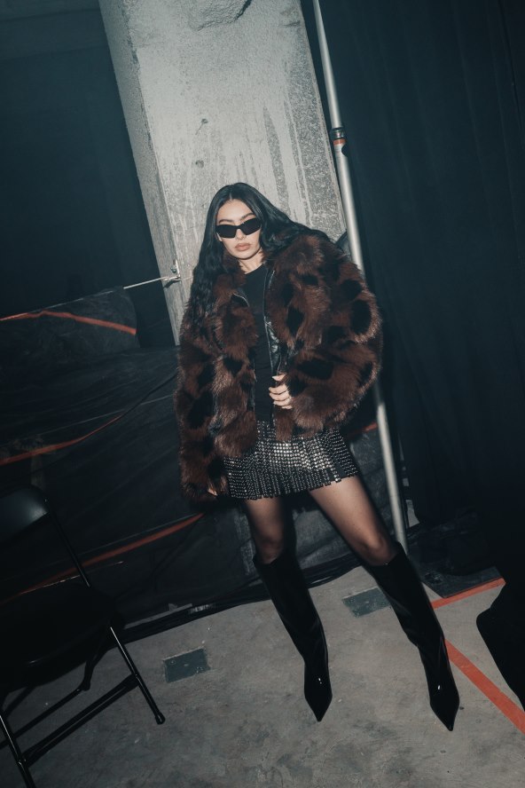 Charli XCX i HM koncert na Times Squareu