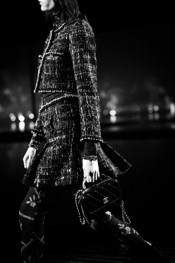 Chanel održao reviju na kineskom jezeru