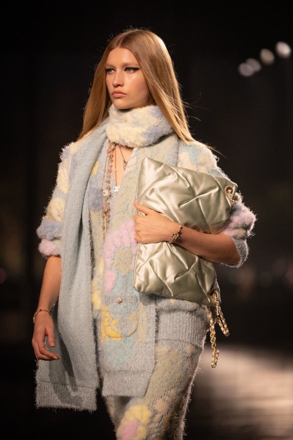 Chanel održao reviju na kineskom jezeru