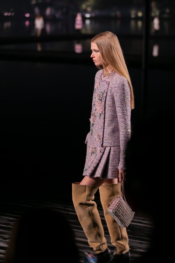 Chanel održao reviju na kineskom jezeru