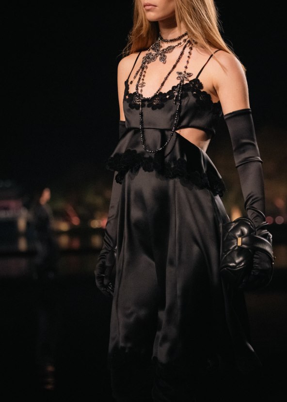 Chanel održao reviju na kineskom jezeru