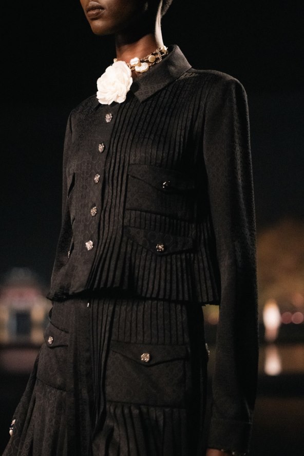 Chanel održao reviju na kineskom jezeru