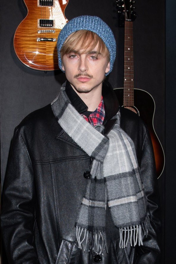 Timothee Chalamet na crvenom tepihu kao Bob Dylana iz 2003