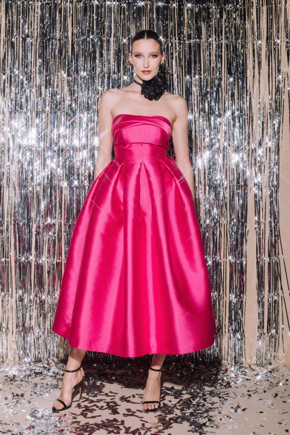 Elfs ima odlične blagdanske party haljine