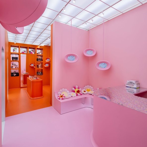 Louis Vuitton modularni Murakami pop up store u New Yorku