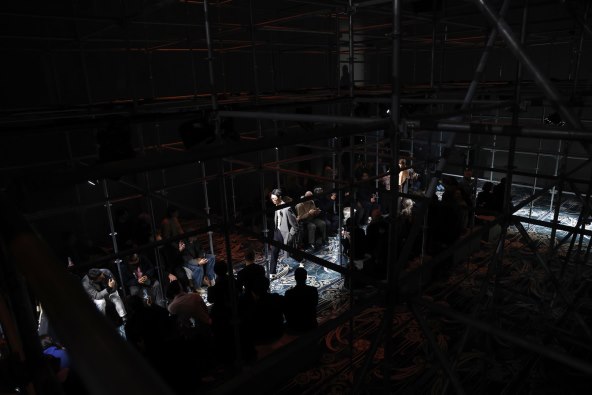 Prada modna revija muške mode za jesen 2025