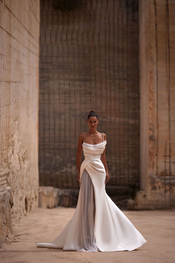 Bridal trendovi za 2025.: Najljepše vjenčanice donose spoj klasičnih krojeva i modernih detalja