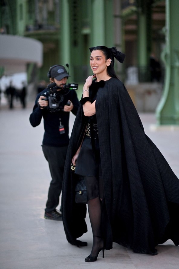 Dua Lipa i Callum Turner u Parizu