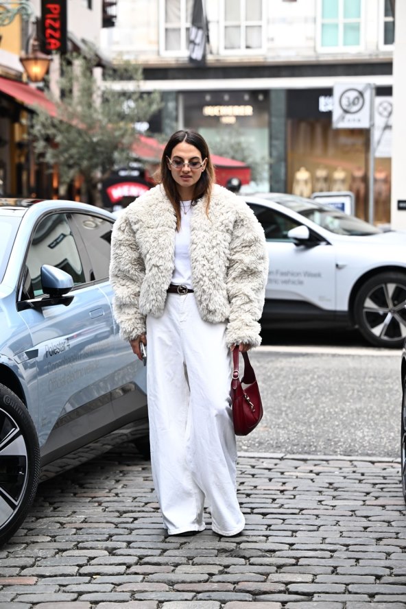 Kendall Jenner i Jennifer Lawrence u odličnim krznenim kaputima