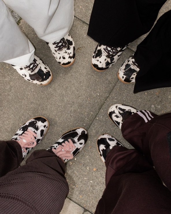 Nove Adidas Samba i SL72 tenisice u cow print izdanju