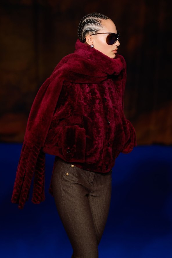 Burberry u Londonu predstavio odličnu kolekciju za jesen zimu 2025