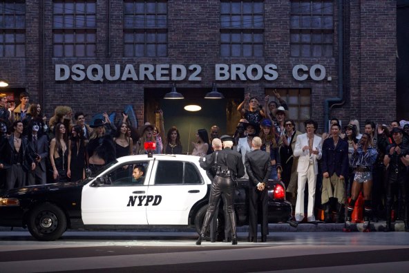 Dsquared2 reviju otvorila Doechii odličnim nastupom