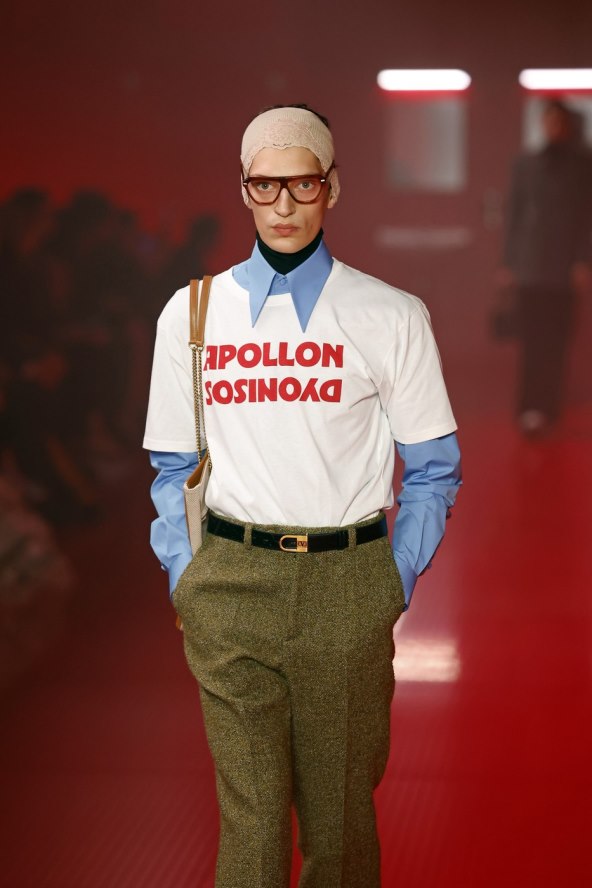 Valentino održao reviju za jesen 2025 u javnom WC