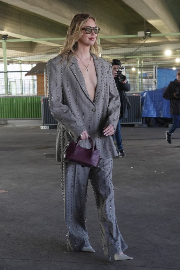 Odijela u street style izdanjima Mjeseca mode 2025