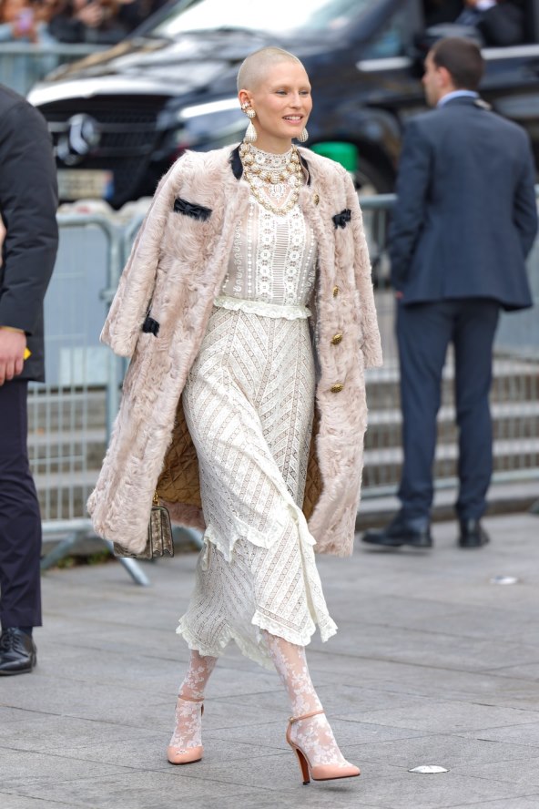 Victoria's Secret gnjusno ponizio Biancu Balti koja se bori s rakom