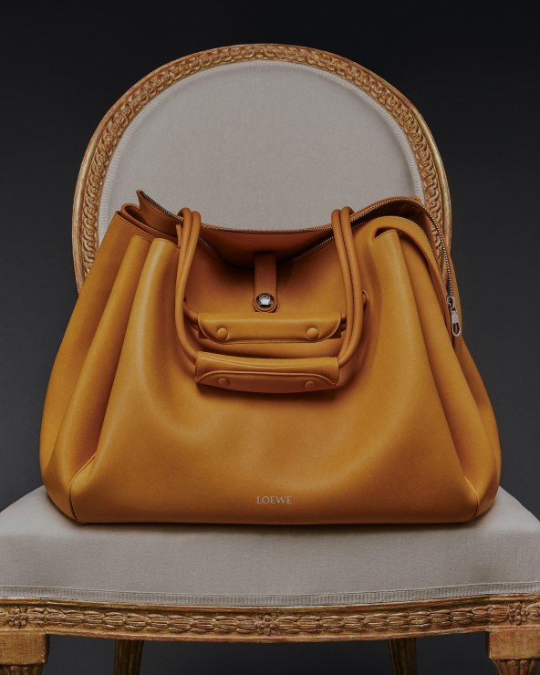 Loewe i Jonathan Anderson priredili odličnu modnu izložbu u Parizu