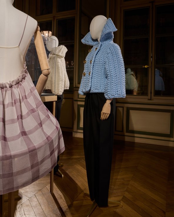 Loewe i Jonathan Anderson priredili odličnu modnu izložbu u Parizu