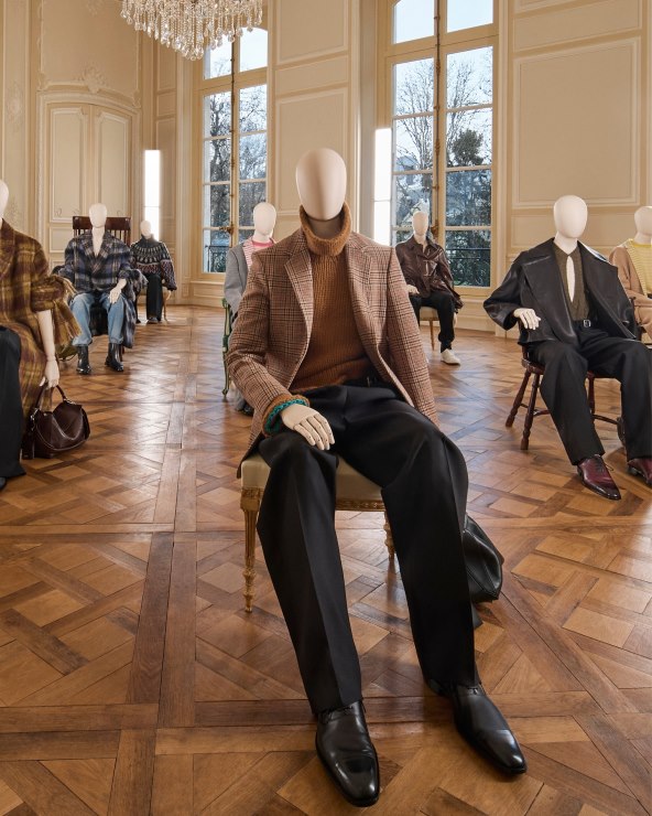 Loewe i Jonathan Anderson priredili odličnu modnu izložbu u Parizu