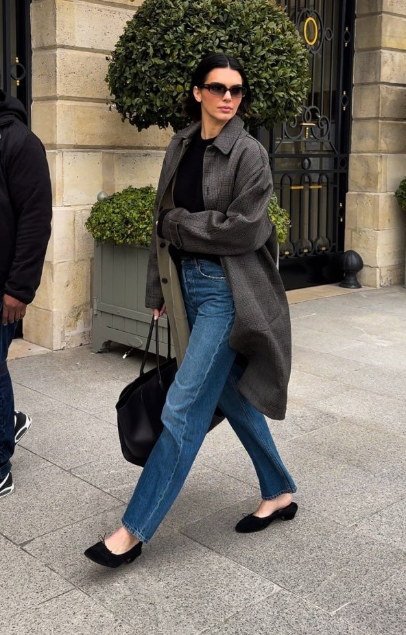 Koje traperice nose Hailey Bieber, Bella Hadid i Kendall Jenner