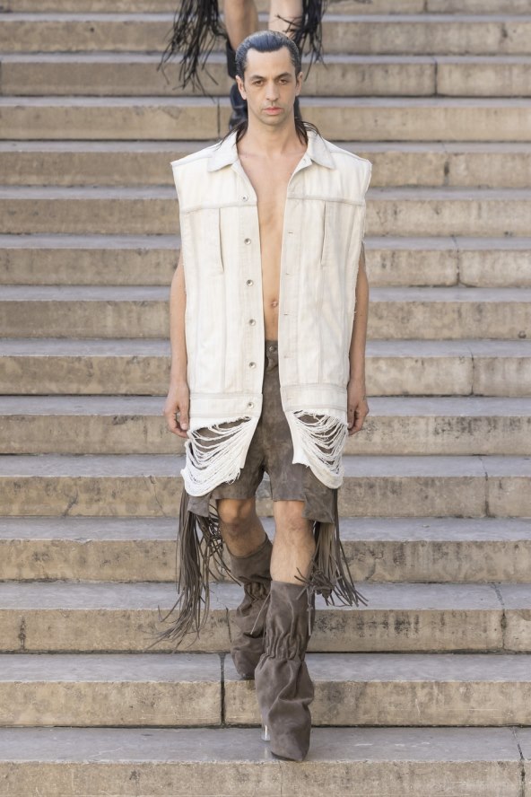 Rick Owens oduševio modnim performansom u Parizu