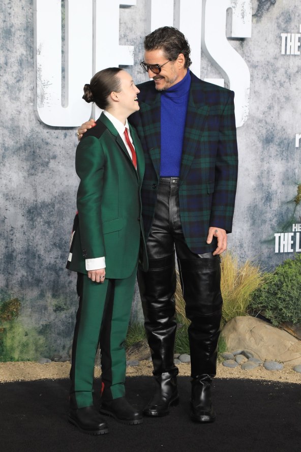 Pedro Pascal nosi Saint Laurent na premijeri The Last Of Us
