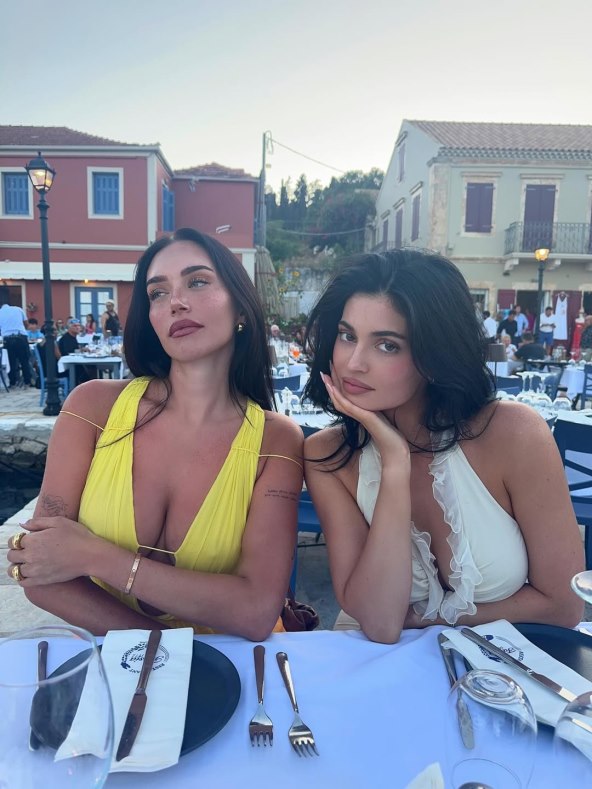 Kylie Jenner modna izdanja u Grčkoj