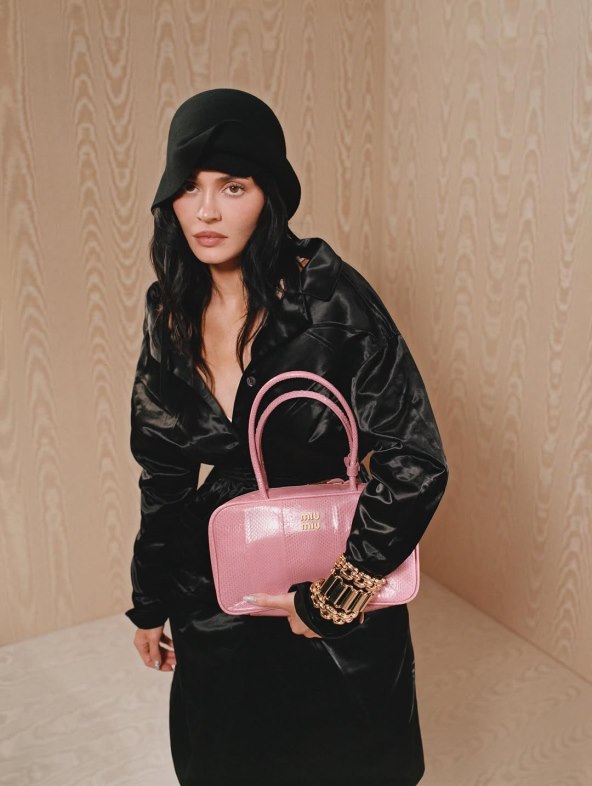 Kylie Jenner u novoj kampanji za Miu Miu