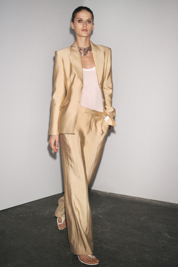 Butter Yellow odijelo iz Zare za proljeće 2025