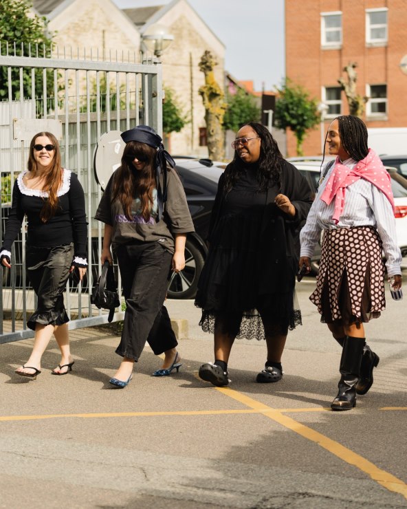 Street style inspiracija s ulica Kopenhagena kako nositi točkice