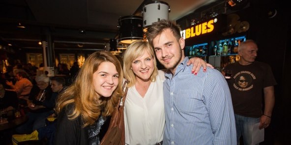 Sanja Dolezal s djecom - Leom i Lukom.jpg