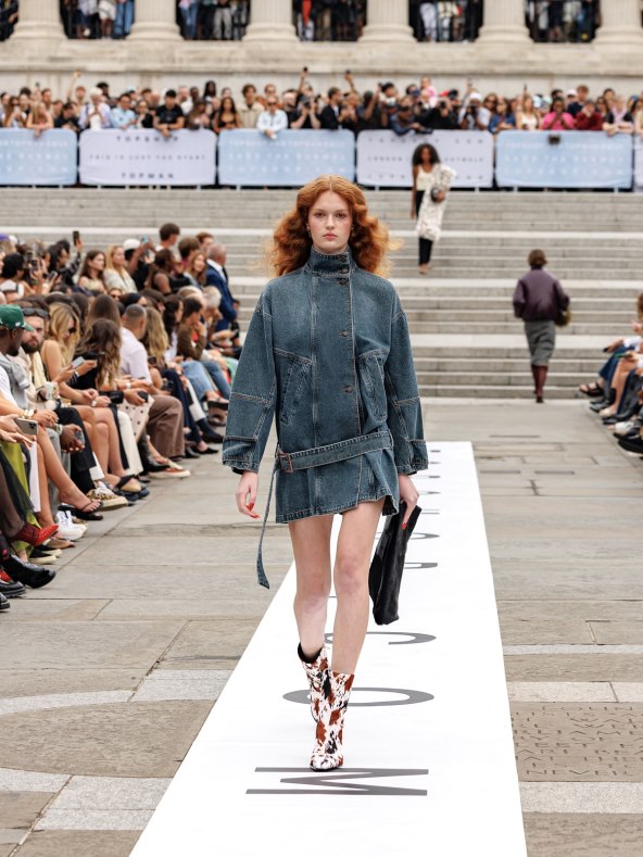Povratak Topshopa i kampanja s Carom Delevingne