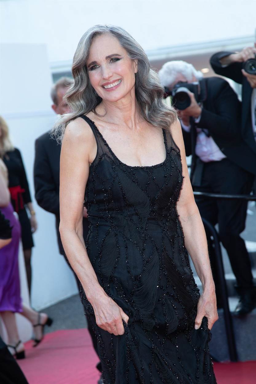 Andie MacDowell vrijeđali su jer više ne želi bojati kosu