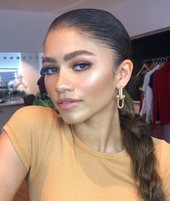 Lowlighter kao novi makeup trend za 2025