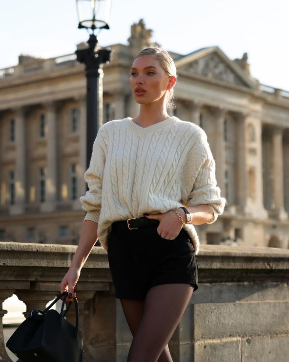 Model Elsa Hosk zna kako se nosi kratko ošišana frizura inspirirana devedesetima