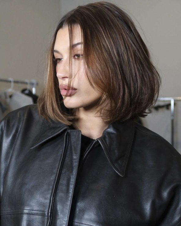 Hailey Bieber nosi bob frizuru