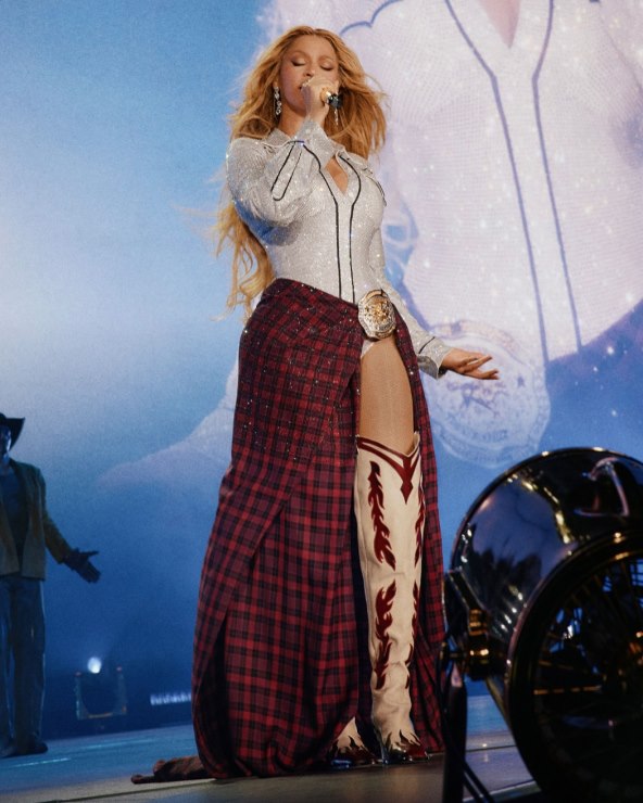 Beyonce nosi odličnu modu na turneji Cowboy Carter