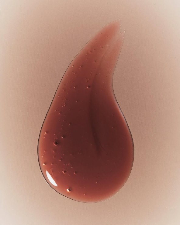 Kylie Skin Lip Butter u toasted marshmallow nijansi