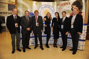 Severina dupkom ispunila Lisinski