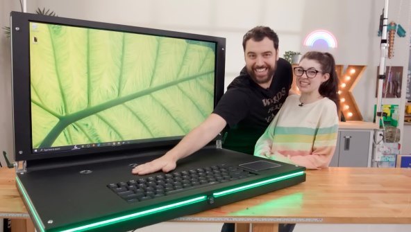 Predstavljen najveći laptop na svijetu