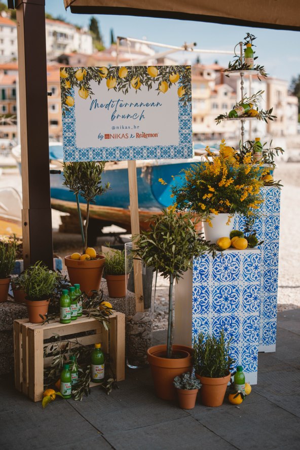 Mediterranean Brunch tvrtke Nikas na najljepšoj lokaciji uz more