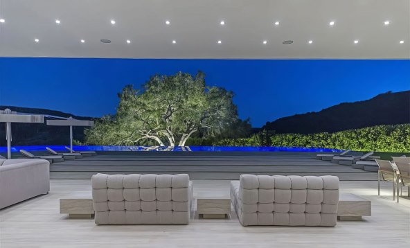 Jennifer Lopez i Ben Affleck napokon useljavaju u vilu iz snova