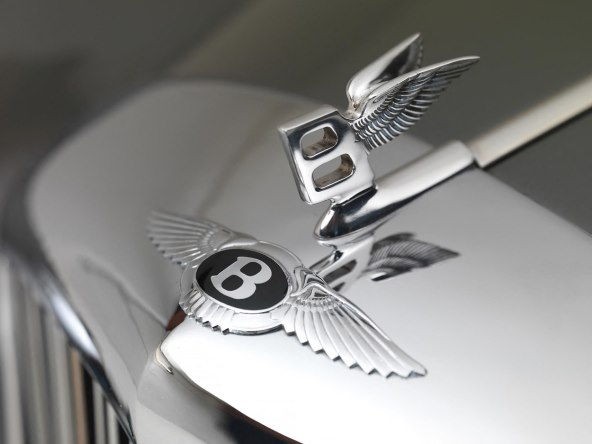 Automobil Bentley S1 Continental fotografa Helmuta Newtona prodaja